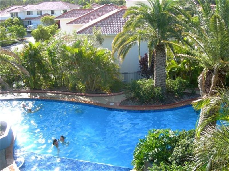 72/24 Amsonia Street, Arundel QLD 4214