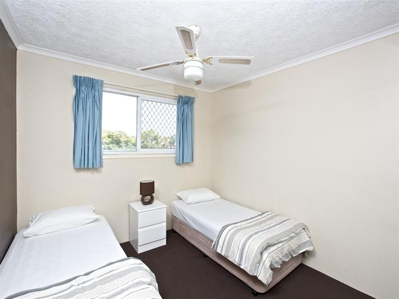 11/12 Whiting Street, Labrador QLD 4215