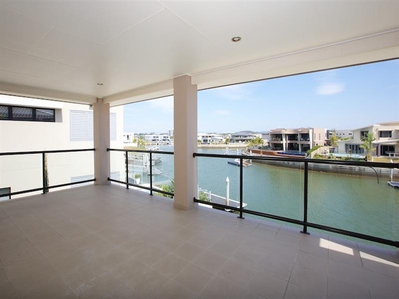 54 East Quay Drive, Biggera Waters QLD 4216