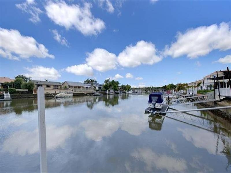 37 Limetree Parade, Runaway Bay QLD 4216