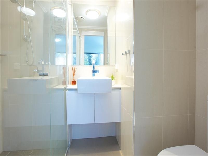 2/508 Marine Parade, Biggera Waters QLD 4216