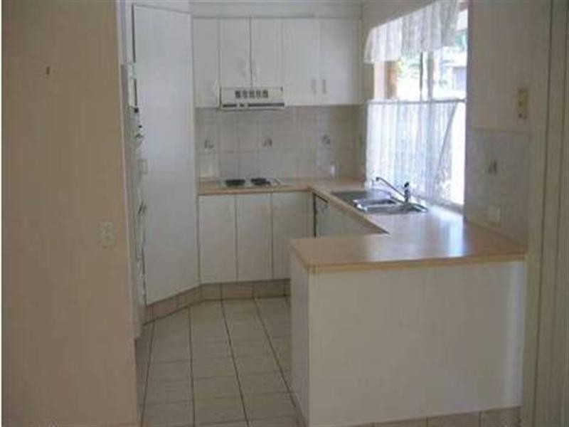 24 Angaston Avenue, Carrara QLD 4211