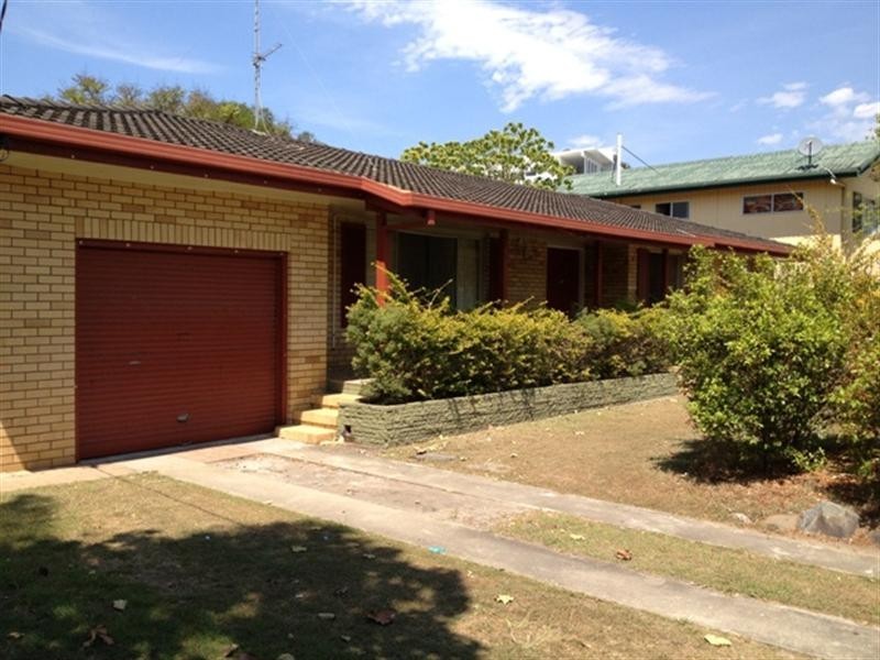 168 Stanhill Drive, Chevron Island QLD 4217