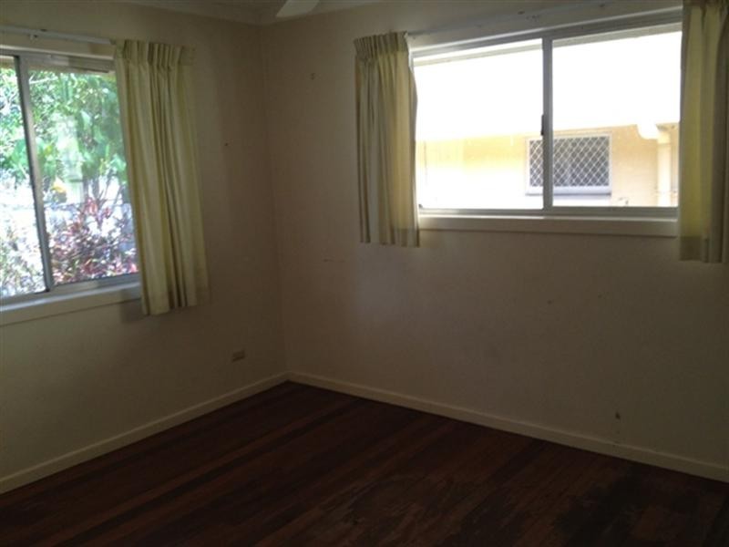 168 Stanhill Drive, Chevron Island QLD 4217