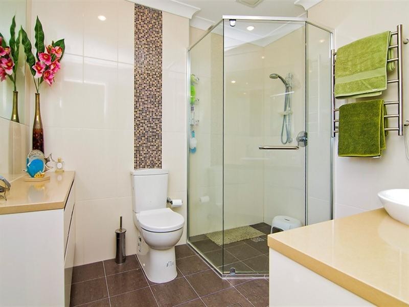 8/28 Oatland Esplanade, Runaway Bay QLD 4216