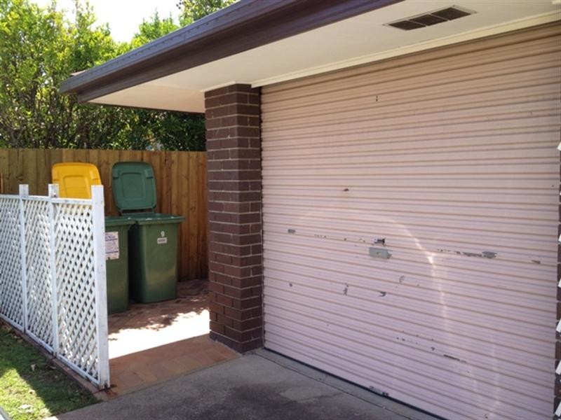 2/9 Elm Court, Labrador QLD 4215