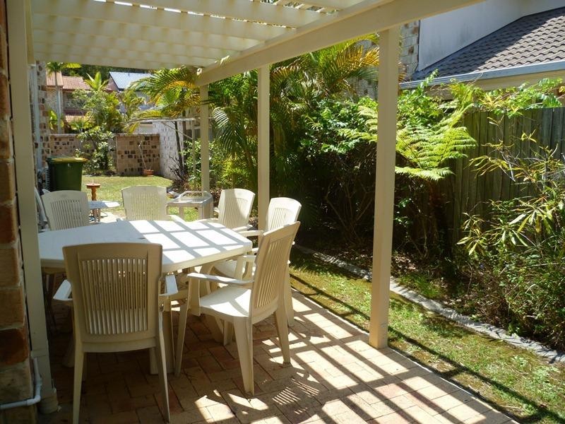 6 Thyme Court, Runaway Bay QLD 4216