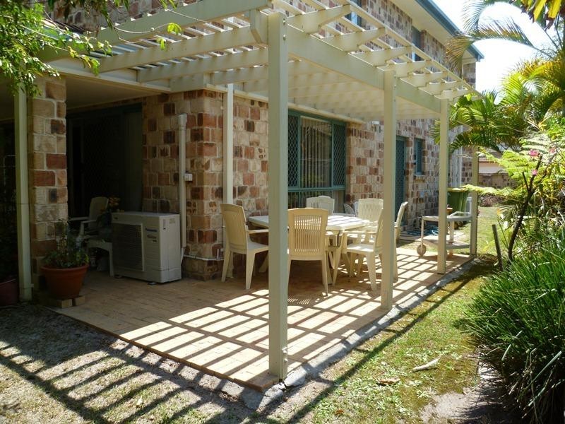 6 Thyme Court, Runaway Bay QLD 4216