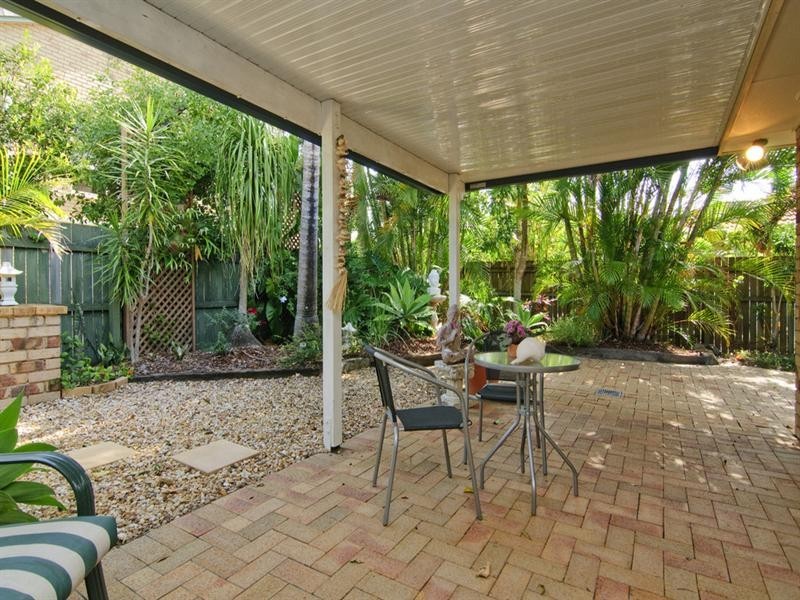10 Thyme Court, Runaway Bay QLD 4216