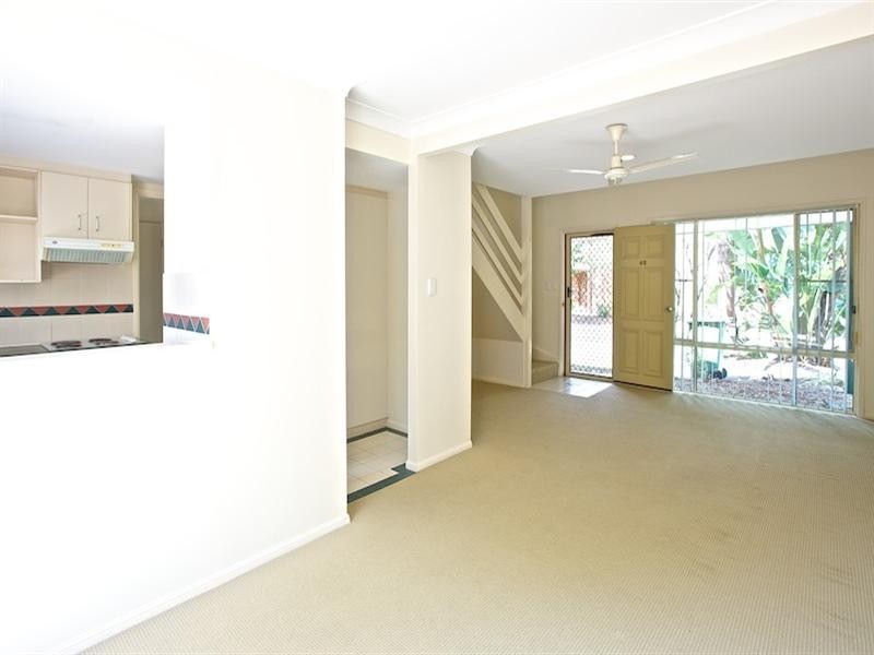 42/125 Hansford Road, Coombabah QLD 4216