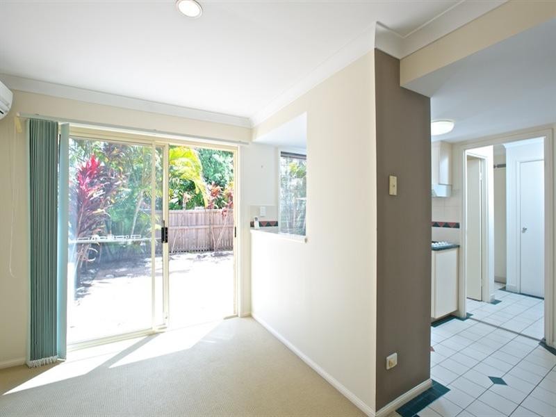 42/125 Hansford Road, Coombabah QLD 4216