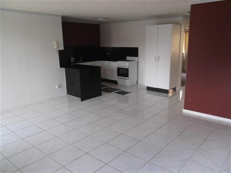 9/9 Bradford Street, Labrador QLD 4215