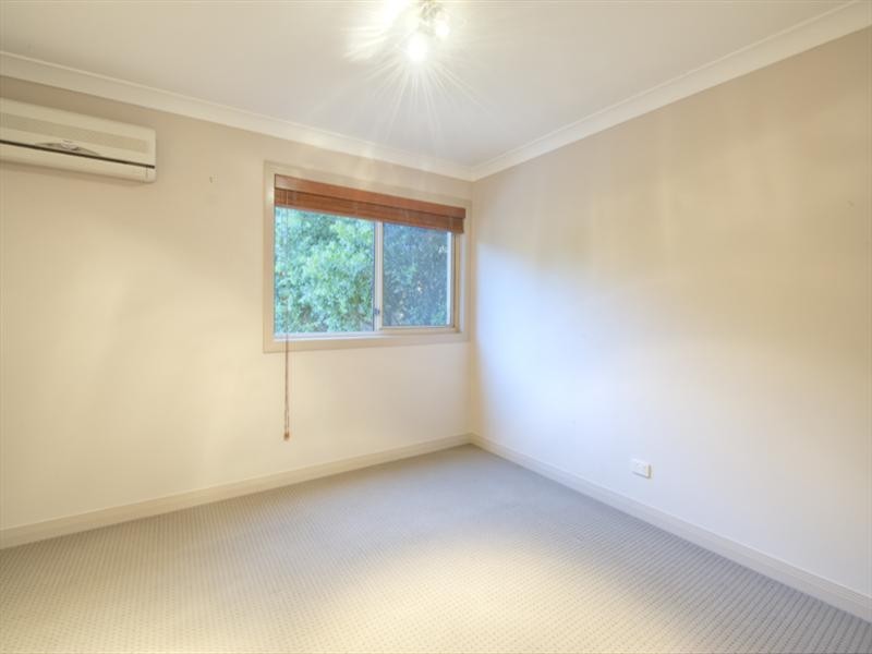 69 John Lund Drive, Hope Island QLD 4212