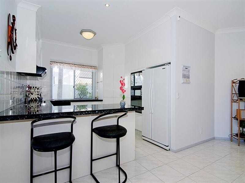 28 Sundance Way, Runaway Bay QLD 4216