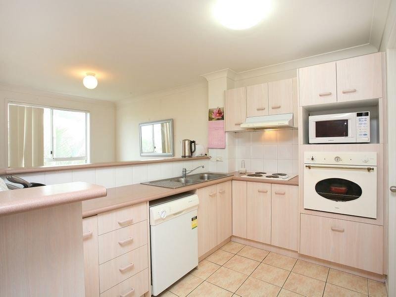 42/11-19 Taylor Street, Biggera Waters QLD 4216