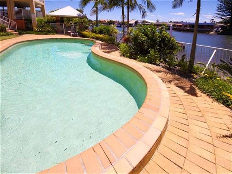 42/11-19 Taylor Street, Biggera Waters QLD 4216