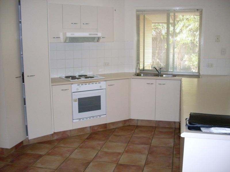 38 Davis Cup Court, Oxenford QLD 4210