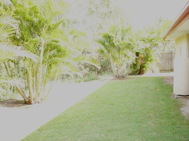 38 Davis Cup Court, Oxenford QLD 4210