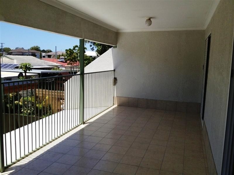 1/9 Matina Street, Biggera Waters QLD 4216