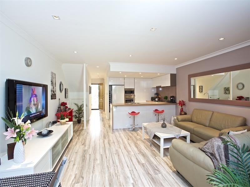 63/100 Morala Avenue, Runaway Bay QLD 4216