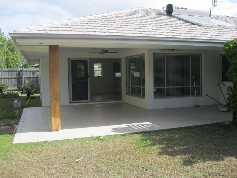 73 Coachwood Drive, Molendinar QLD 4214