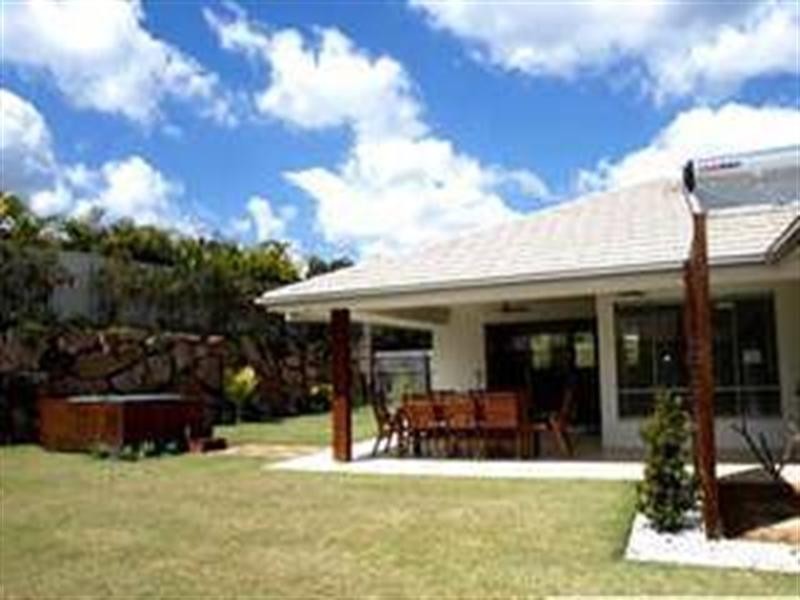 73 Coachwood Drive, Molendinar QLD 4214
