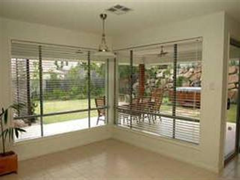 73 Coachwood Drive, Molendinar QLD 4214