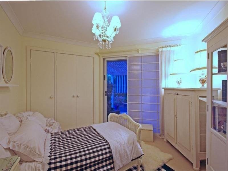 30 Cockleshell Court, Runaway Bay QLD 4216