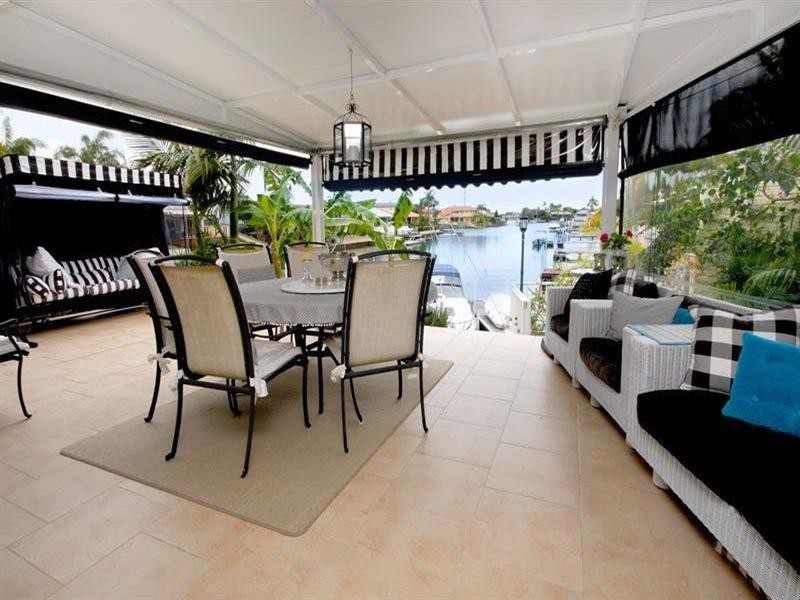 30 Cockleshell Court, Runaway Bay QLD 4216
