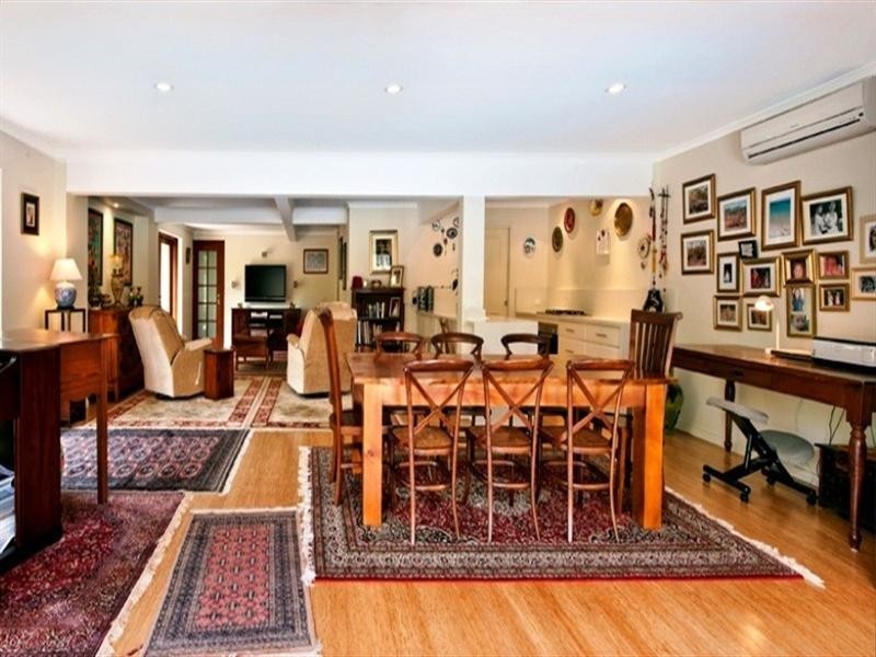 72 Broadwater Street, Runaway Bay QLD 4216