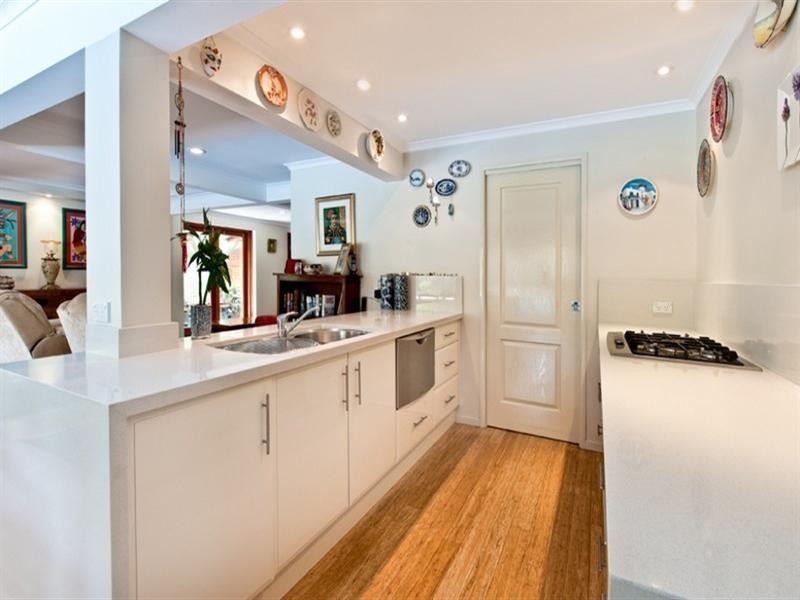 72 Broadwater Street, Runaway Bay QLD 4216