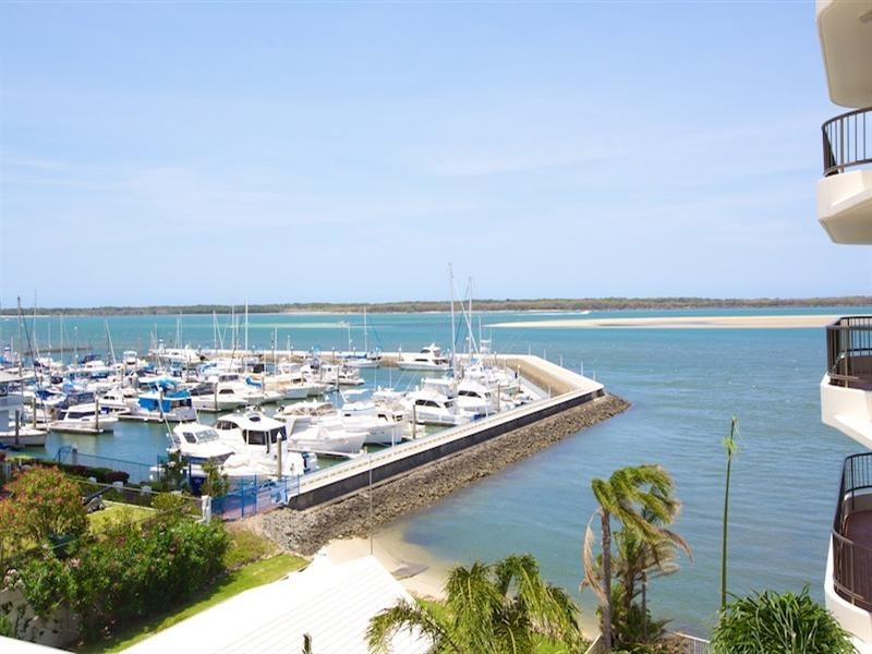 37/9 Bayview Street, Runaway Bay QLD 4216