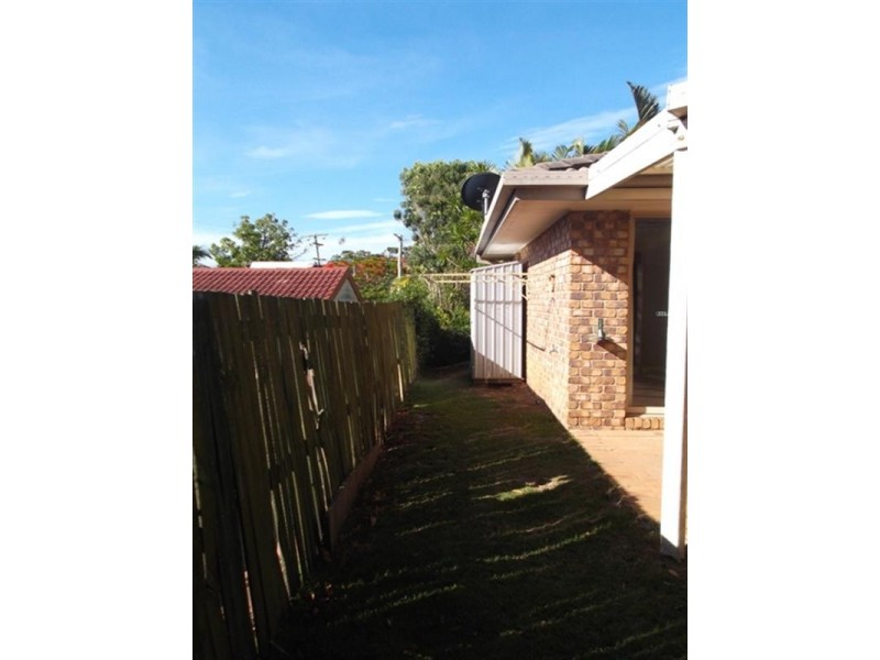 28 Akoonah Street, Hope Island QLD 4212