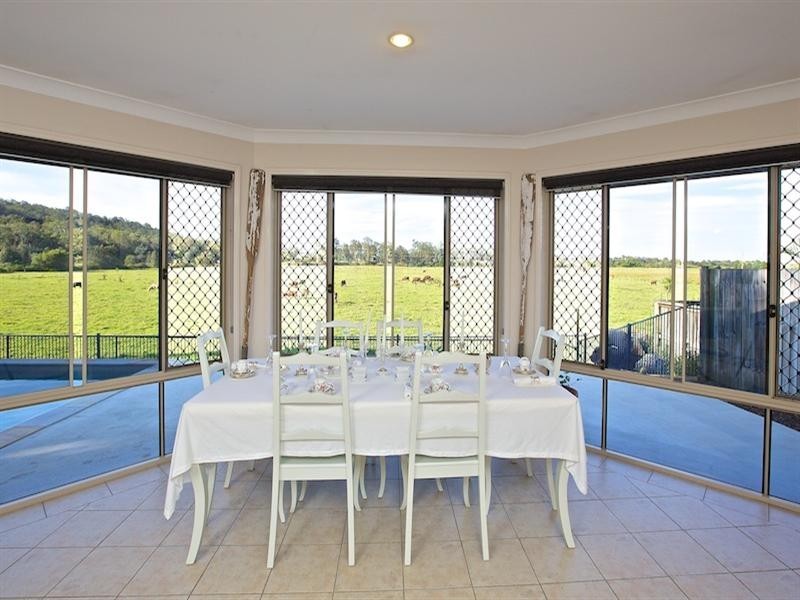 37 Blueash Crescent, Oxenford QLD 4210