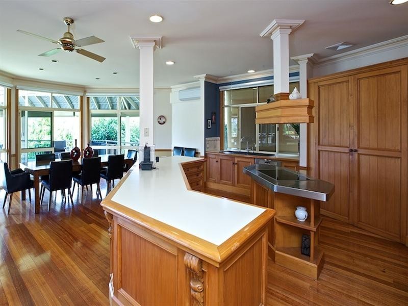 1 Bosun Parade, Ashmore QLD 4214