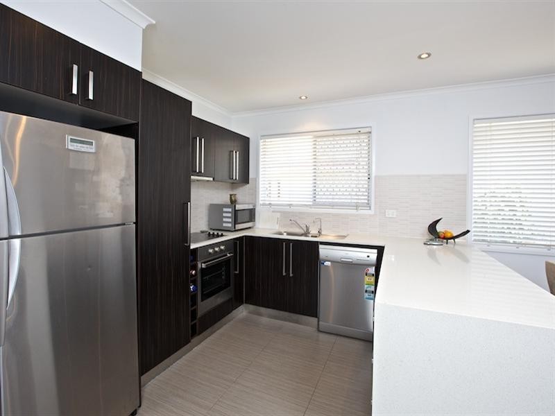 14 Deagon Drive, Runaway Bay QLD 4216