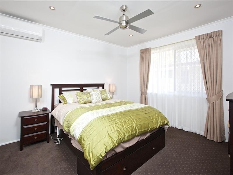 14 Deagon Drive, Runaway Bay QLD 4216