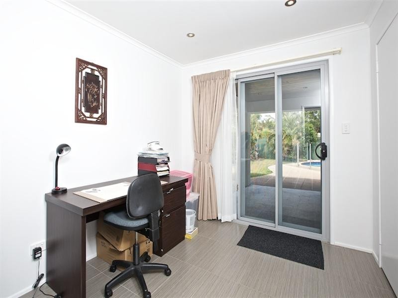 14 Deagon Drive, Runaway Bay QLD 4216