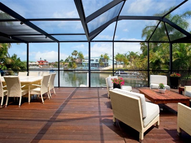 18-20 Nirvana Court, Runaway Bay QLD 4216