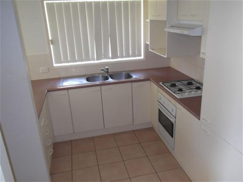 16 Matisse Court, Coombabah QLD 4216