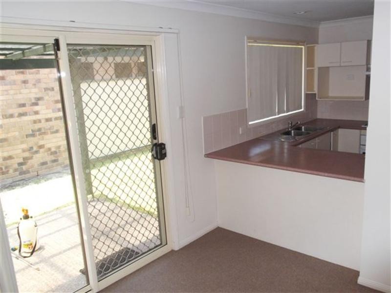 16 Matisse Court, Coombabah QLD 4216