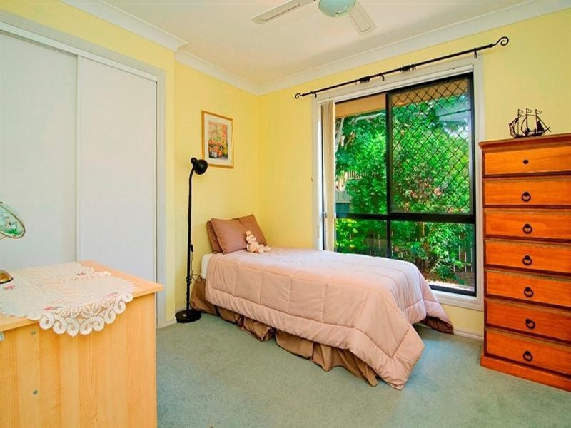 10 Thyme Court, Runaway Bay QLD 4216