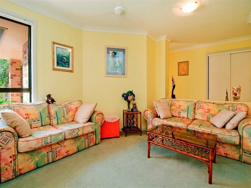 10 Thyme Court, Runaway Bay QLD 4216