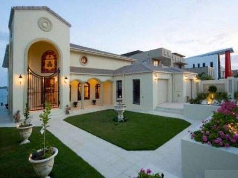 63 The Peninsula, Sovereign Islands QLD 4216