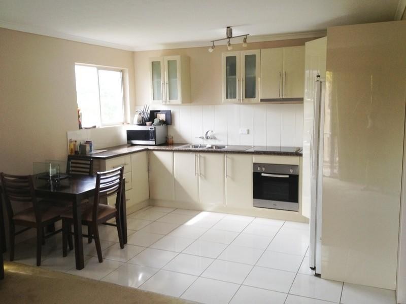 3/10 Madang Crescent, Runaway Bay QLD 4216