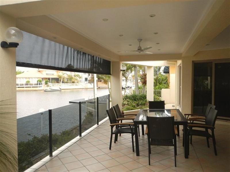 4 Rum Point Place, Runaway Bay QLD 4216
