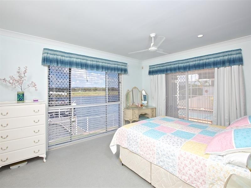 46 Anchorage Way, Runaway Bay QLD 4216