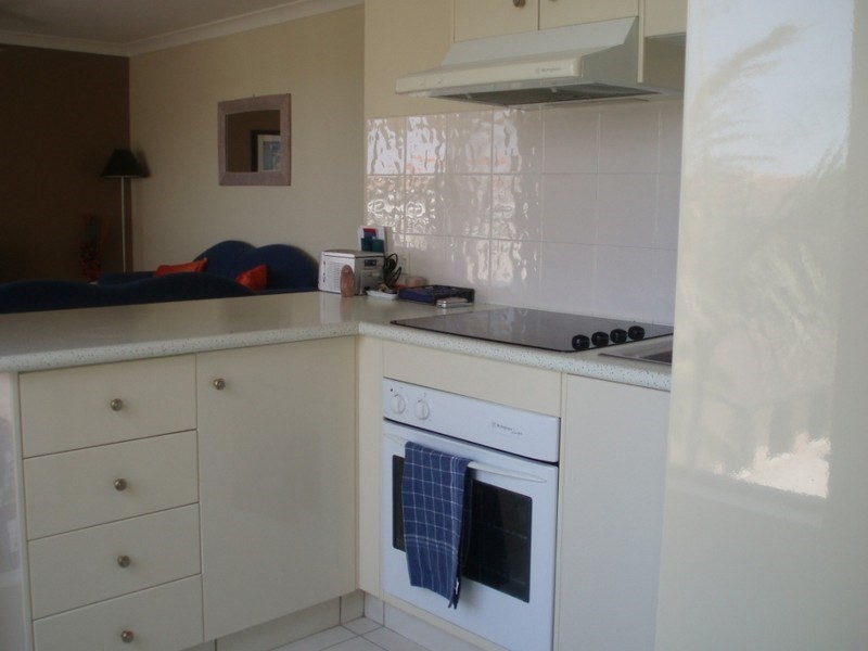 13/103 Frank Street, Labrador QLD 4215