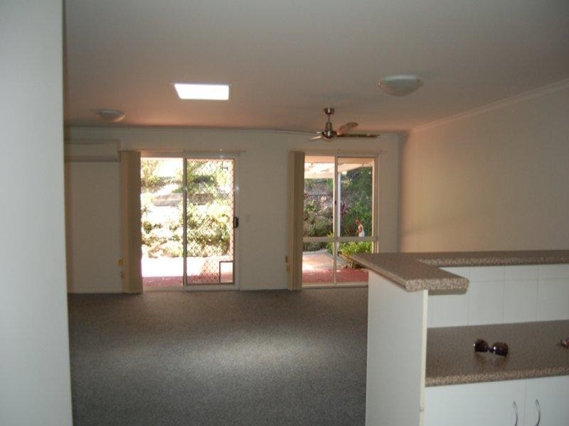 5/27 Raintree Glen, Coombabah QLD 4216