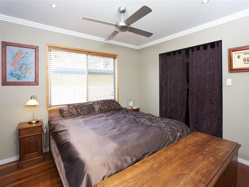 38 Sydney Street, Labrador QLD 4215